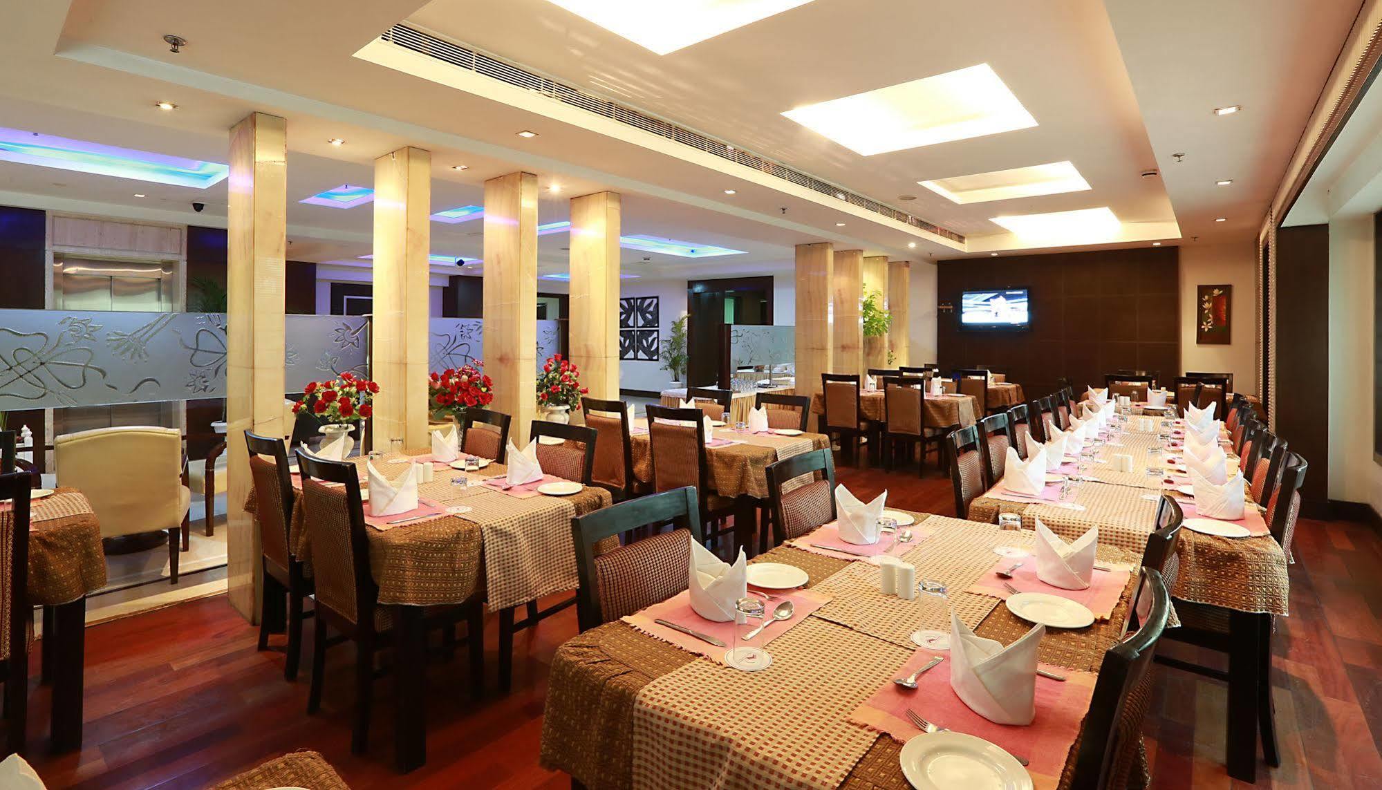 Hotel Airport Residency Нью-Делі Екстер'єр фото